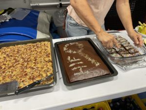 Trivelig og aktiv sommeravslutning i hallen i går